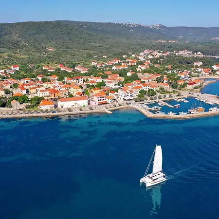 Papa's Court V With Pool Vila